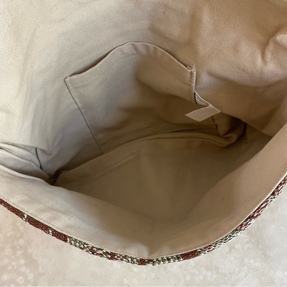 Tibor Handbags California Vintage Floral Tapestry Bohemian Foldover Clutch - Picture 11 of 15